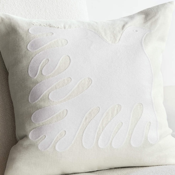 NWT Crate & Barrel Soaring Dove 23”x23” Linen Throw Pillow Cover by Lucia Eames - Picture 1 of 3